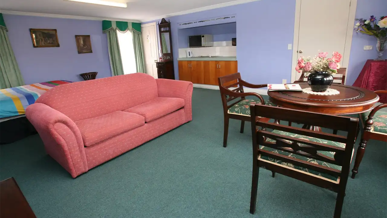 Hatchers Richmond Manor accommodation