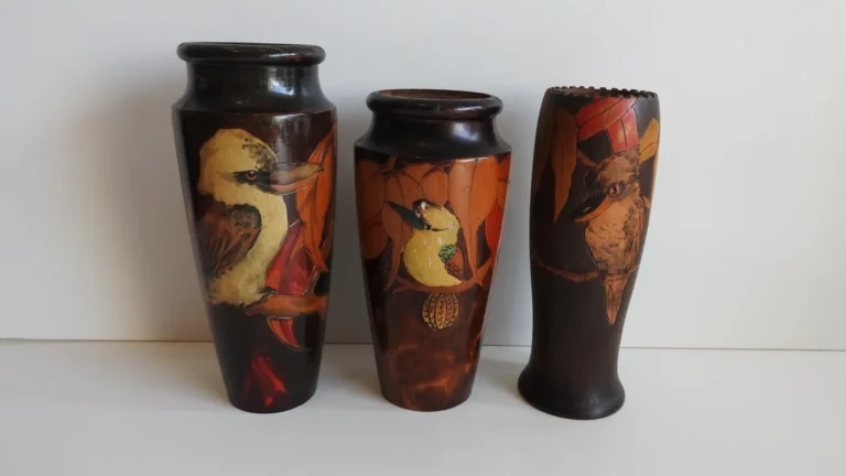 Kookaburra Vases